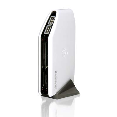 832005_IO_GEAR_ATEN_GUH284R.jpg-IOGEAR_PORTS_USB_2.0_HUB_CARD_READER