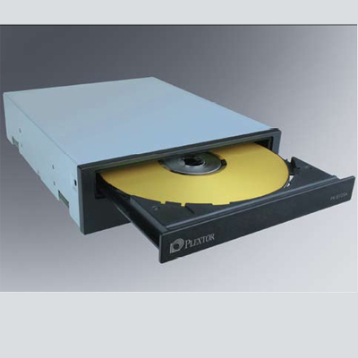1071213_PLEXTOR_PX810SASWBL.jpg-DVDRW_SATA_BLACK_PLEXTOR_SOFTWARE_DISK