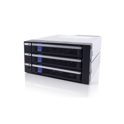 1263236_ICY_DOCK_MB453IPFB.jpg-HOT_SWAP_SAS_SATA_I_II_HARD_DISK_DRIVE_HDD