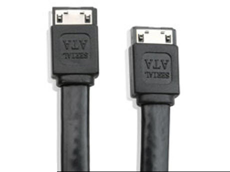 1275246_IOGEAR_G2LES06W6.jpg-6FT_EXT_CABLE_SATA