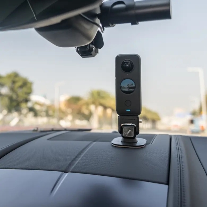 5204350_INSTA360_DASHCAMMOUNT.jpg-
