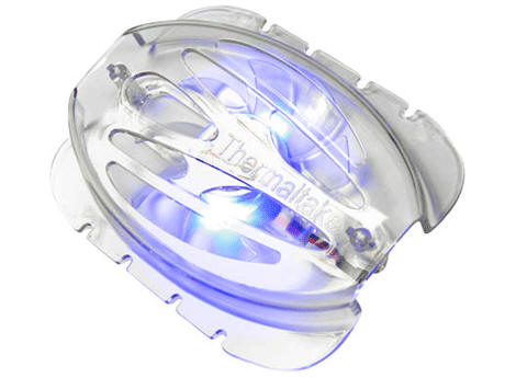 1231062_THERMALTAKE_A2427.jpg-HARD_DRIVE_COOLER