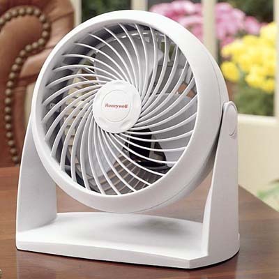 1011475_HONEYWELL_HT804.jpg-SUPER_TURBO_PERSONAL_FAN