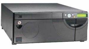 1359883_QUANTUM_ATL_ECL2DAEYF.jpg-SUPERLOADER_ONE_LTO_TAPE_DRIVE