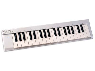 811185_M_AUDIO_US72022.jpg-COMPACT_37_NOTE_MINI_KEYBOARD