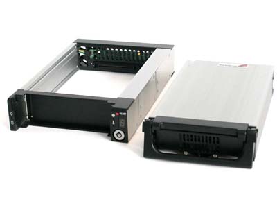 721586_STARTECH_DRW150SCSIBK.jpg-STARTECH_BLACK_ALUMINUM_SCSI_PIN_U320_HARD_DRIVE_DRAWER_RACK