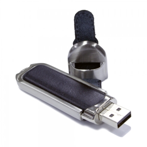 1229388_CENTON_ELECTRONICS_DSD2GB009.jpg-USB_FLASH_2GB_BLACK_LEATHER_YEAR_WARRANTY