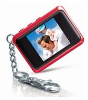 1379488_COBY_DP151RED.jpg-1.5_IN_KEY_CHAIN_DIGITAL_PHOTO_FRAME_60